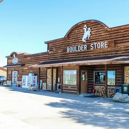 Boulder Inn